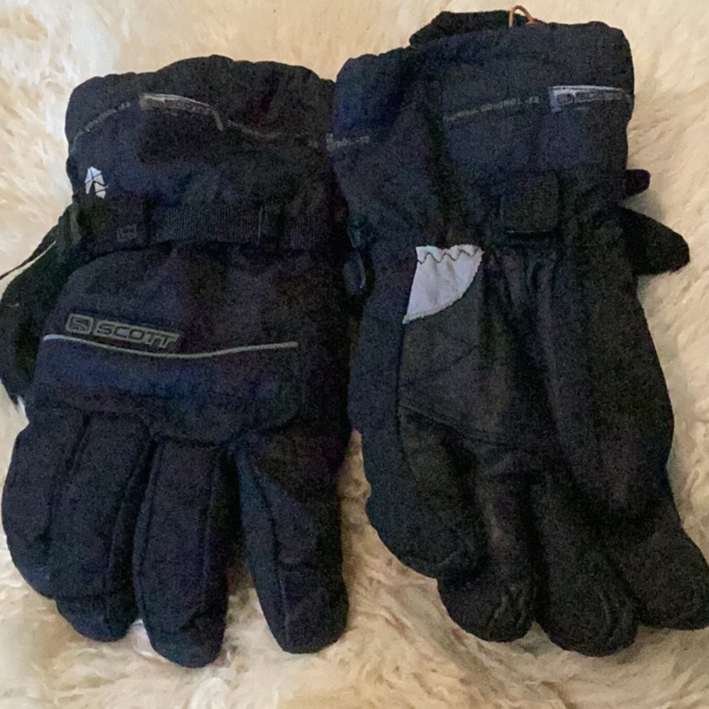 Scott gloves